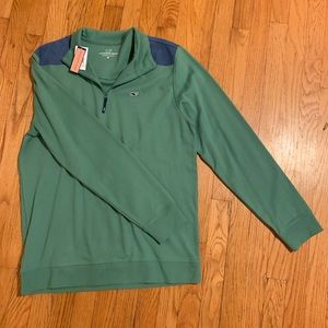 NWT men’s vineyard vine shep shirt